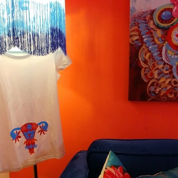 Uterus-Shirt . The Power within!