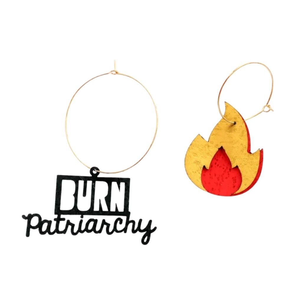 Burn Patriarchy Statement-Ohrringe_Rotmarie