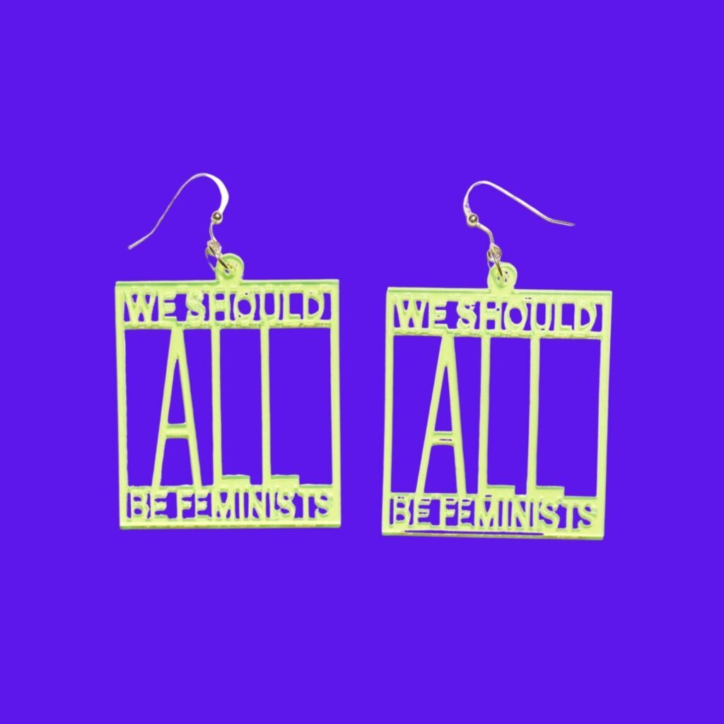 feminist_Ohrringe_Rotmarie