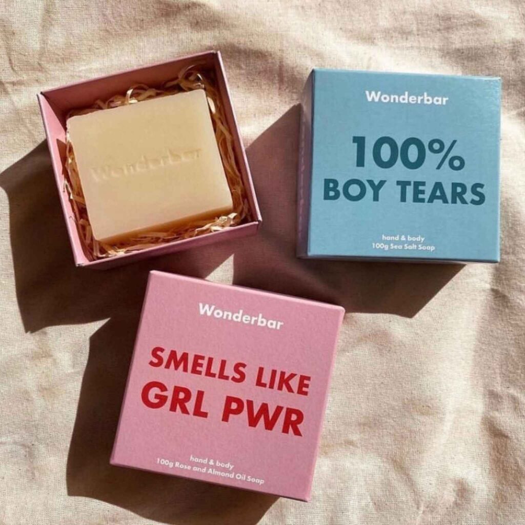 girlpower_boy-tears_Rotmarie